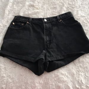 LEVI BLACK HIGH WAISTED DENIM SHORTS